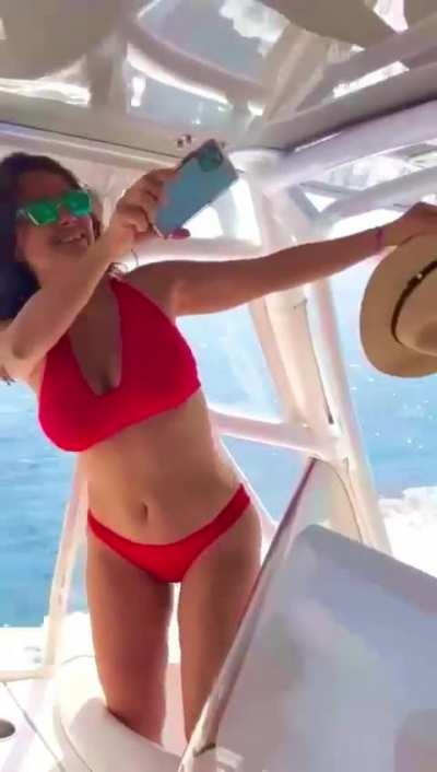 celebrates her 56th birthday, IG 2022