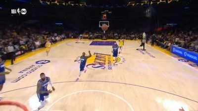 [Highlight] John Wall flies in and shows he still has a lot left in the tank