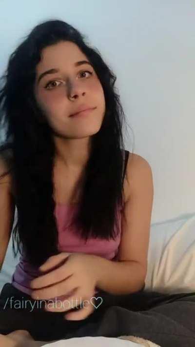 want to see what I do to this cupcake? 😏🧁