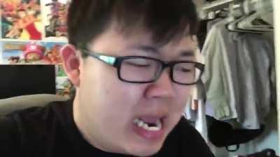 THE AMMOUNT OF TIMES I'VE WATCHED THIS THING IS UNHEALTHY, ALSO I REALLY REALLY LIKE THIS VIDEO! opinions on the internet by ProZD on youtube.