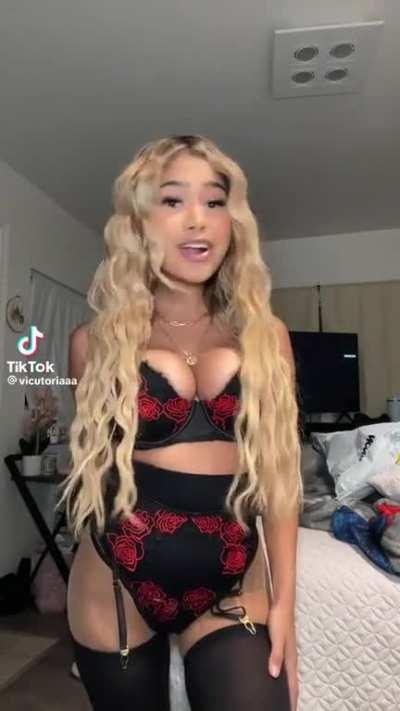 @vicutoriaaa ãï¸