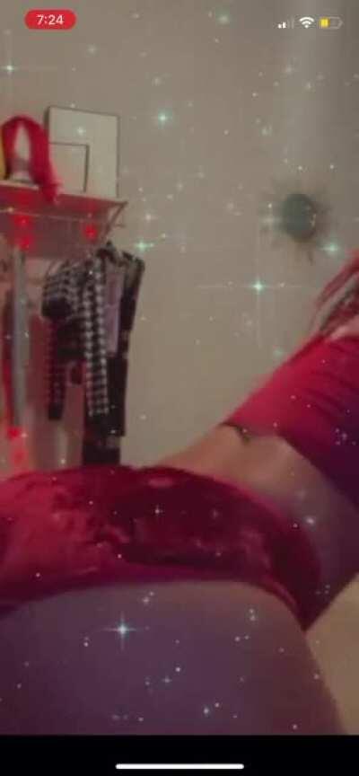 Nun crazy but something 🤷🏾‍♂️