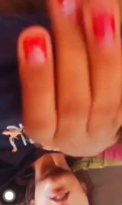 🔥🥰Cute Desi GF acc!dentally posted some hot Selfies & Video's to her Sn@pchat 