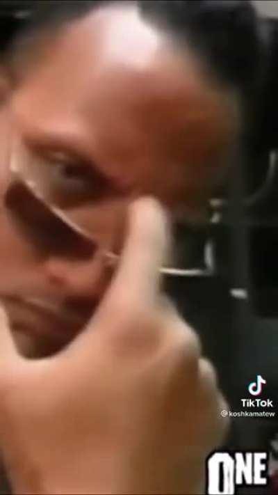 Tutte le sopracciglia daroccia