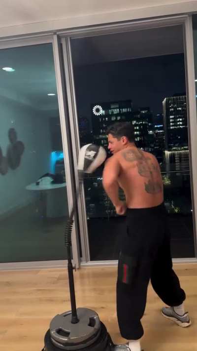 King Ryan Garcia looks sharp and ready to dispatch Teo