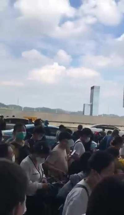 People currently trying to leave from Guangzhou South Station …there are rumours circulating that Tianhe is going into a hard lockdown on 1st Dec.