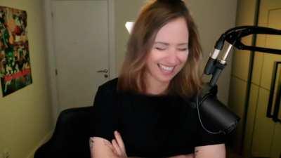 Me perdoem pela aberração que eu criei...