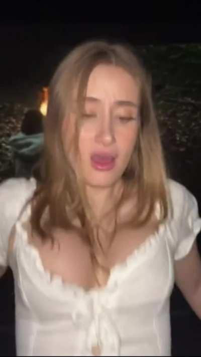 Zac Efron makin em cum