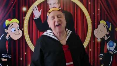 La embajada de estados unidos contrato al actor de kiko para que haca una propaganda diciéndole a los mexicanos que no crucen la frontera ilegalmente Hay kiko, lo tenias todo y siempre envidian al chavo, idea que tiraba Esto lo hubiera esperado del Señor 