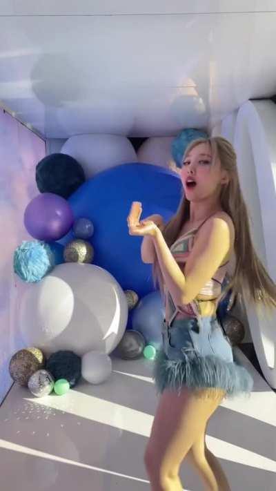 220624 Nayeon PopPopPop Challenge 1