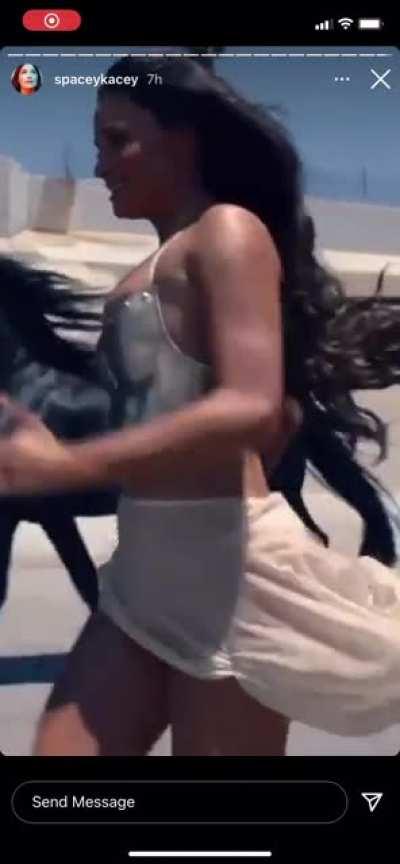 Kacey Musgraves bouncing