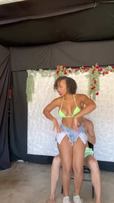 Great workout when you do more than twerk! 🍑💋