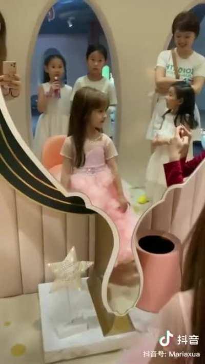 【天使TV】后面的小黄人麻完了