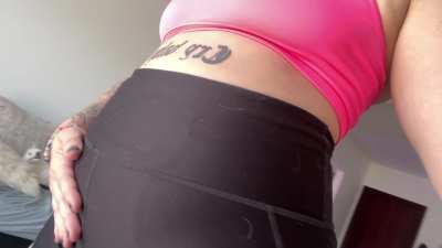 my hunger does n0t cease, and there is little room in my stomach, jump at once!