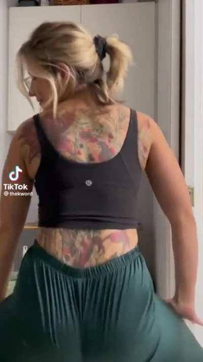 Milf power @thekword