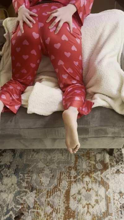 How about some face farts before you go to sleep? 😳