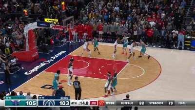 [Highlight] Terry Rozier hits the dagger for his 8th three of the game