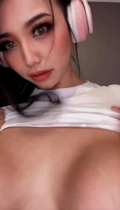 Life isn’t always serious. Here’s some boobies 😈