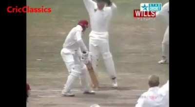 Warne to Chanderpaul