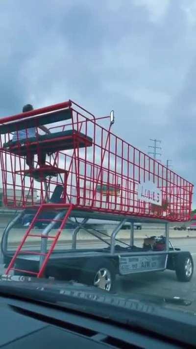 Mighty Bob, the carrier of world