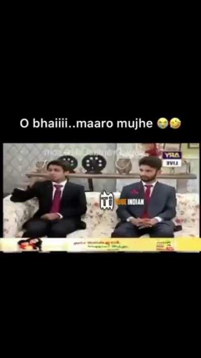 Zindagi maut na bann jaye...sambhaalo yaaro! (Kasmir chahiye inhe)