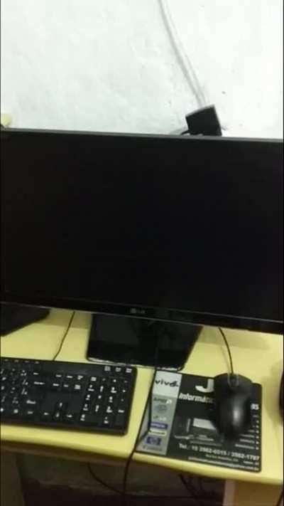 asked a friend to jailbreak my ps3 and he did this