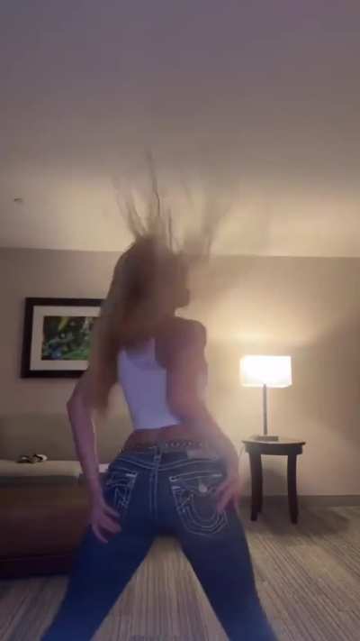Dancing in jeans | IG April 2025
