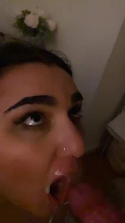 Thick cumshot allllll over her pretty face