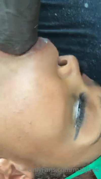 I JUST LOVED THE WAY HE USES HER MOUTH😯 HER BLOWJOB AND SEXTAPES FOLDER IN COMMENZ 👇