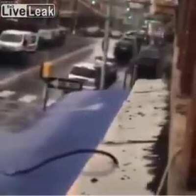 New Jersey shootout Footage I found in my camera roll that I saved on the day this shootout happened, 1 detective was killed and 2 officers were injured, as well as both shooters and 3 civilians were killed.