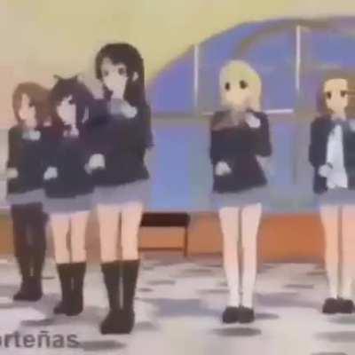 Vtubers al ver a SNOWY