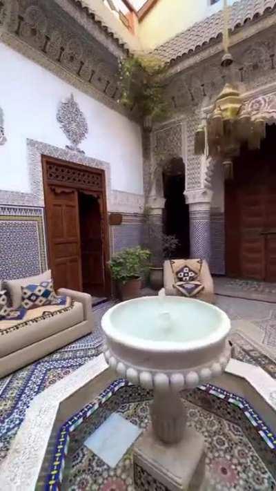 When you open a random door in Marrakech's old Medina! ig:@travelwithadrien