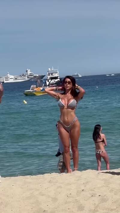 She looks so good 😍