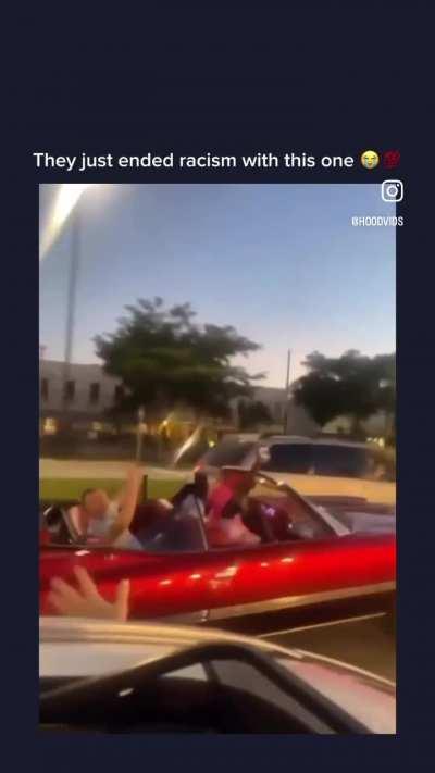 Na he funny for this 😂