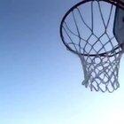 Blind uncle making a free throw