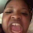 Heres some peaches singing 😍