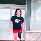 It go right foot up...