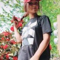 She’s not shy 🙈