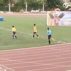 Pobre linea, las cosas que debe haber visto ese partido