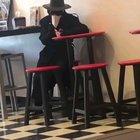 Fiquem em casa pessoal