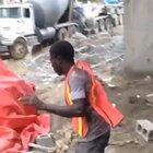 Coworkers spade fight