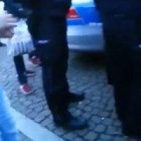 This woman's attempt at making the police look violent