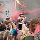 HMB while I chug this sriracha at a concert