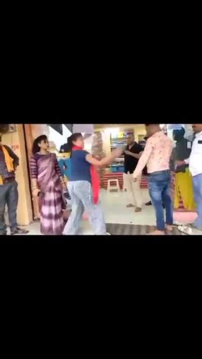 Cab driver vs Lucknow girl in an alternate universe😳