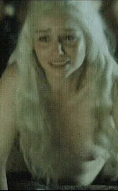 Emilia Clarke, eye contact across the table