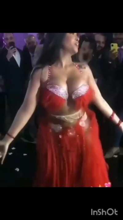 Linda martino is jiggling her lovely tits 🤤🤤😘😘❤❤❤❤