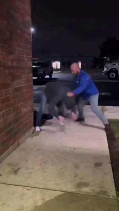 Dude eliminates the guy who bullied his little bro