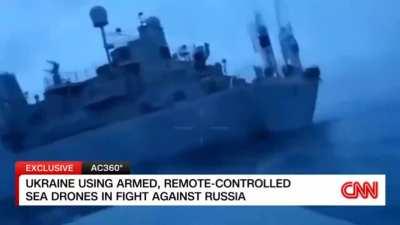 Ukrainian naval drone in the CNN story. The drone control panel is also shown in the first few seconds. The range is 800 kilometers and can contain 300 kg of explosives. It is noted that it is developed and produced entirely in Ukraine.