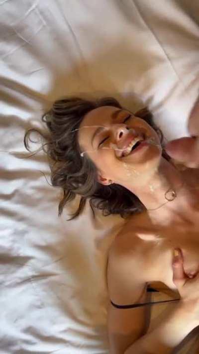 Her face gets covered while being fucked