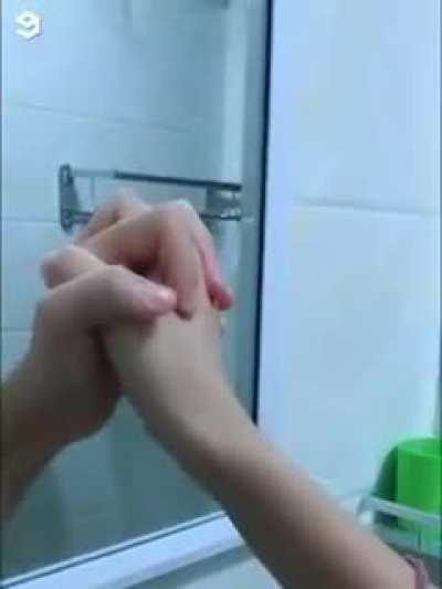 Excellent framing and angle - praisethecameramouth